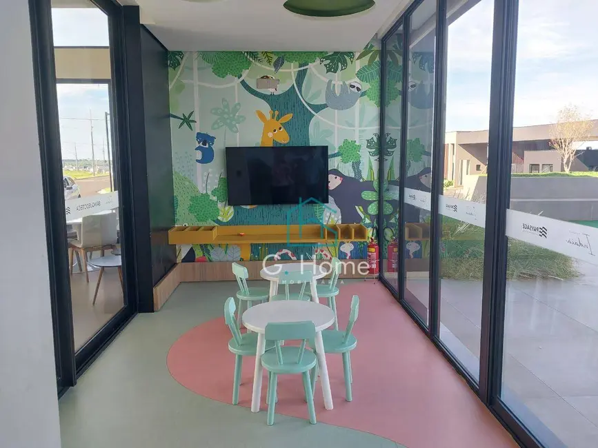 Foto 8 de Terreno / Lote à venda, 318m2 em Londrina - PR