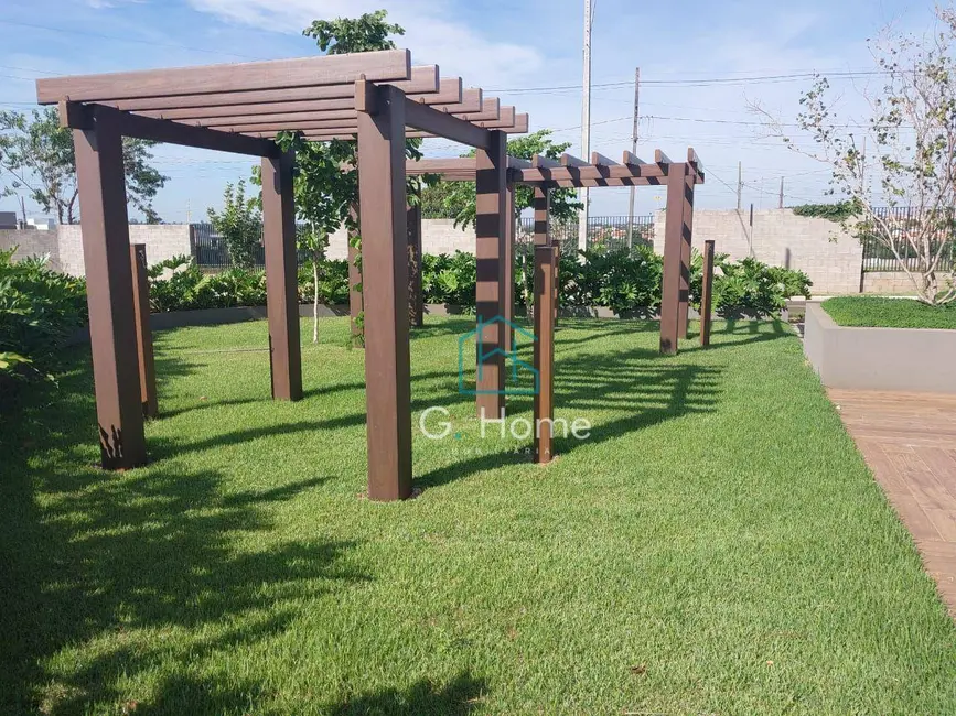 Foto 6 de Terreno / Lote à venda, 318m2 em Londrina - PR