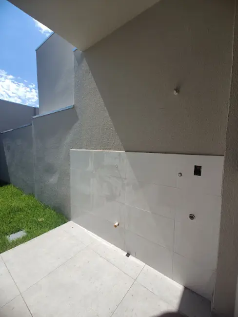 Foto 8 de Casa com 2 quartos à venda, 60m2 em Jardim Padovani, Londrina - PR