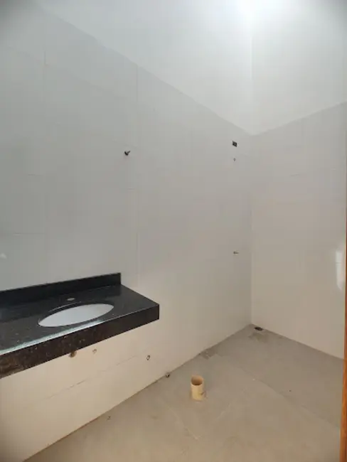 Foto 5 de Casa com 2 quartos à venda, 60m2 em Jardim Padovani, Londrina - PR