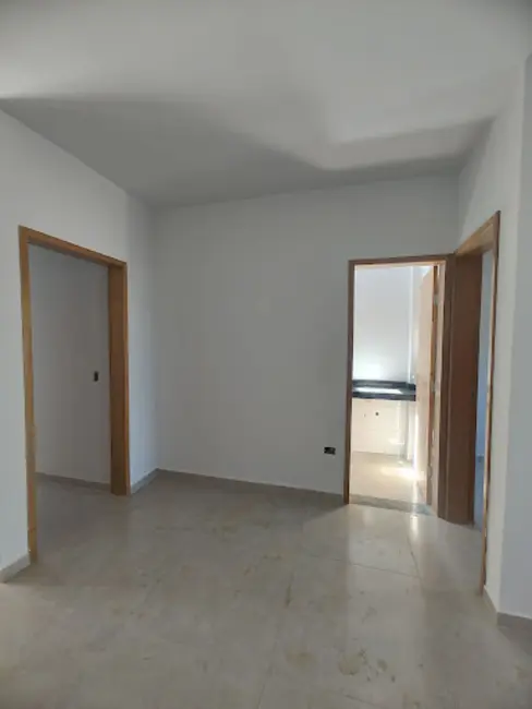 Casa com 2 quartos à venda, 60m2 em Jardim Padovani, Londrina - PR - imagem 3 Foto 3 de Casa com 2 quartos à venda, 60m2 em Jardim Padovani, Londrina - PR