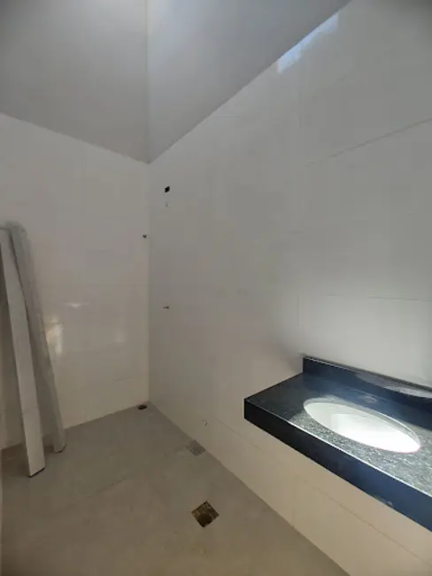 Casa com 2 quartos à venda, 60m2 em Jardim Padovani, Londrina - PR - imagem 5 Foto 5 de Casa com 2 quartos à venda, 60m2 em Jardim Padovani, Londrina - PR