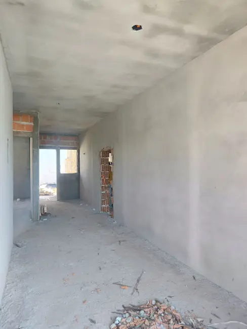 Casa com 2 quartos à venda, 60m2 em Jardim Padovani, Londrina - PR - imagem 2 Foto 2 de Casa com 2 quartos à venda, 60m2 em Jardim Padovani, Londrina - PR