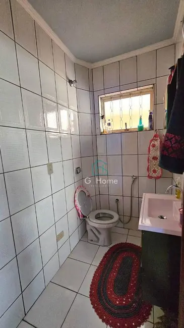 Sobrado com 5 quartos à venda, 250m2 em São Pedro, Londrina - PR - imagem 5 Foto 5 de Sobrado com 5 quartos à venda, 250m2 em São Pedro, Londrina - PR