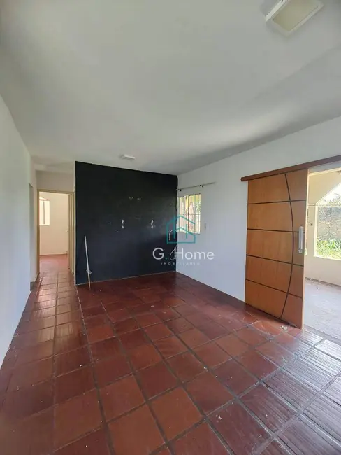 Foto 5 de Casa com 2 quartos à venda, 300m2 em Conjunto Habitacional Luiz de Sá, Londrina - PR