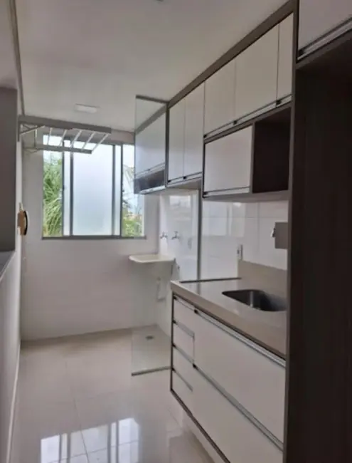 Foto 6 de Apartamento com 2 quartos à venda, 54m2 em Jardim Nações Unidas, Londrina - PR