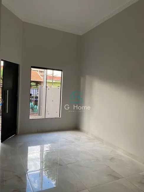 Casa com 2 quartos à venda, 125m2 em Residencial Vila Romana, Londrina - PR - imagem 3 Foto 3 de Casa com 2 quartos à venda, 125m2 em Residencial Vila Romana, Londrina - PR