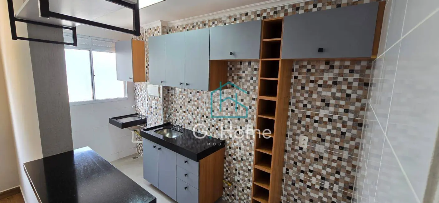 Foto 7 de Apartamento com 2 quartos à venda, 45m2 em Londrina - PR
