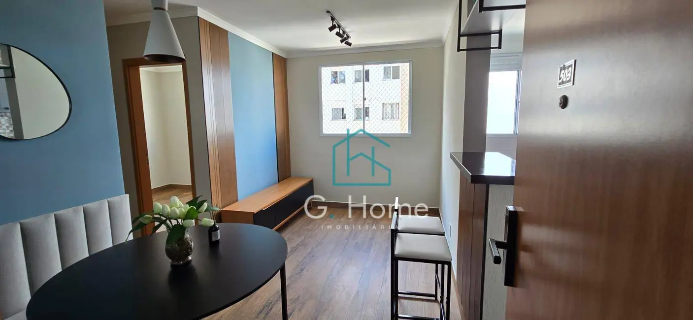 Foto 2 de Apartamento com 2 quartos à venda, 45m2 em Londrina - PR