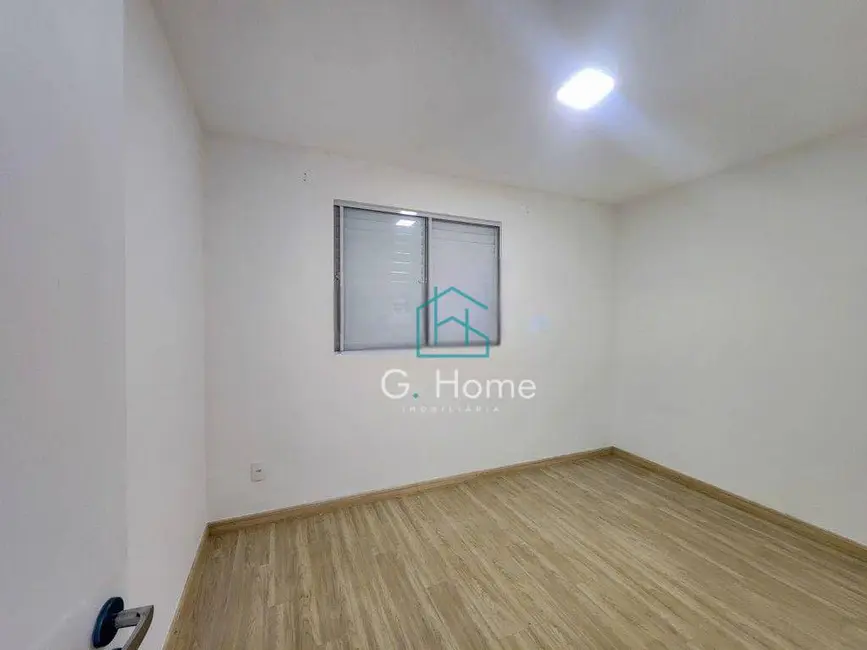 Foto 9 de Apartamento com 2 quartos à venda, 47m2 em Jardim Maria Celina, Londrina - PR