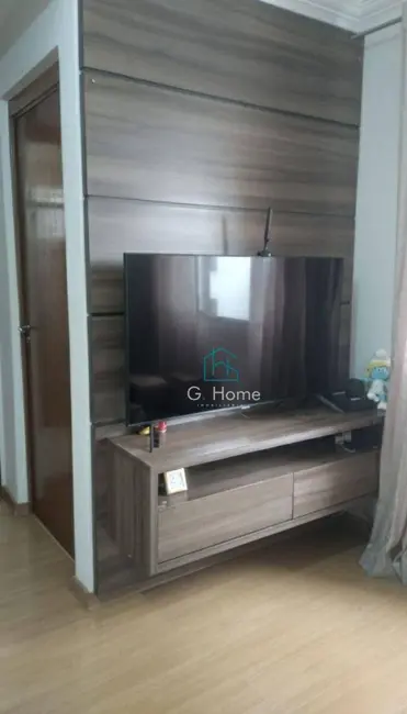 Apartamento com 2 quartos à venda, 54m2 em Londrina - PR - imagem 3 Foto 3 de Apartamento com 2 quartos à venda, 54m2 em Londrina - PR