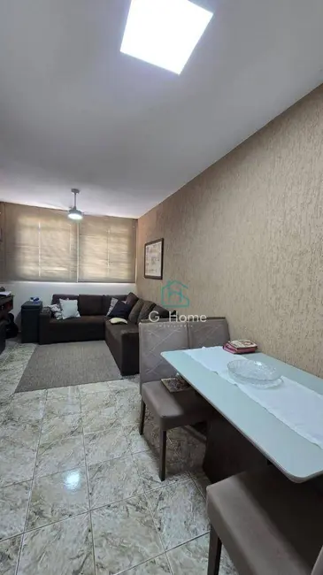 Foto 2 de Apartamento com 3 quartos à venda, 79m2 em Parque Jamaica, Londrina - PR