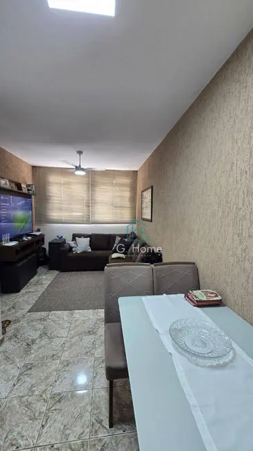 Foto 3 de Apartamento com 3 quartos à venda, 79m2 em Parque Jamaica, Londrina - PR