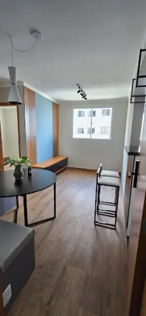 Foto 2 de Apartamento com 2 quartos à venda, 45m2 em Londrina - PR