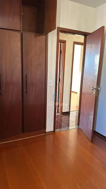 Foto 5 de Apartamento com 3 quartos à venda, 75m2 em Centro, Londrina - PR