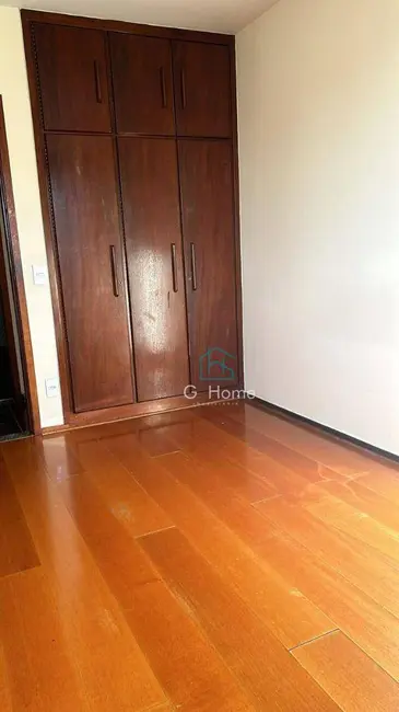 Foto 6 de Apartamento com 3 quartos à venda, 75m2 em Centro, Londrina - PR