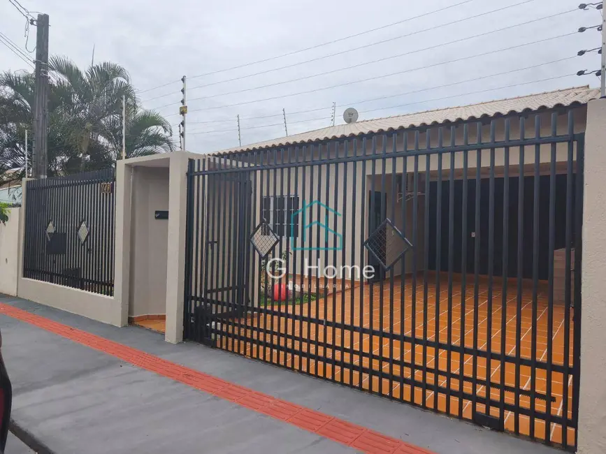 Casa com 3 quartos à venda, 250m2 em Indusville, Londrina - PR - imagem 2 Foto 2 de Casa com 3 quartos à venda, 250m2 em Indusville, Londrina - PR