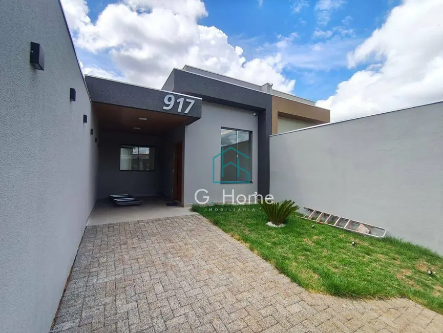 Foto 2 de Casa com 3 quartos à venda, 158m2 em Londrina - PR