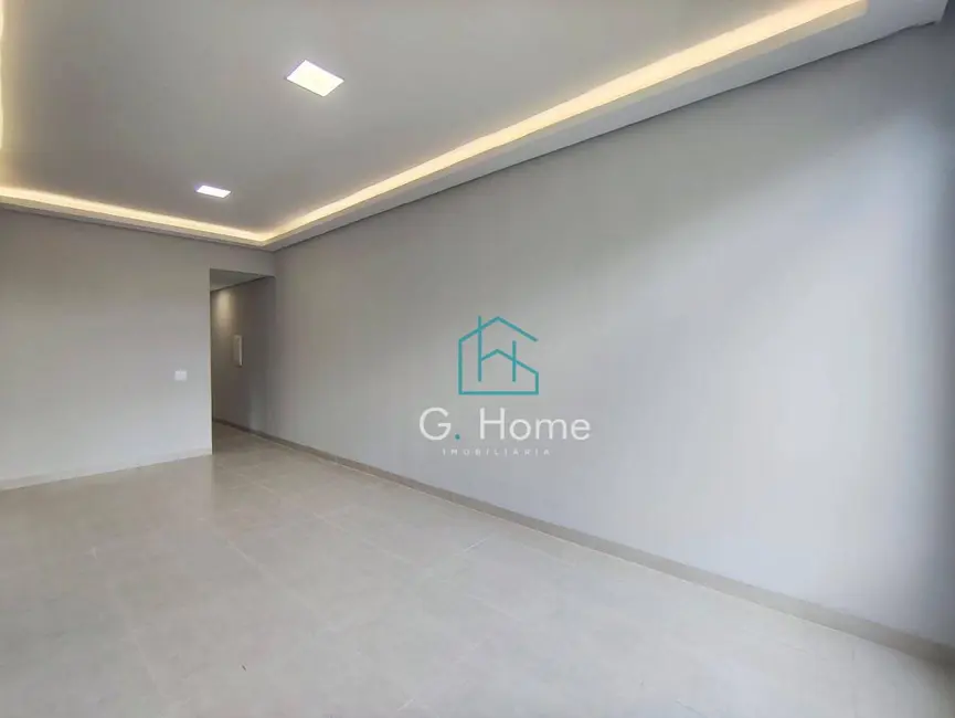 Foto 4 de Casa com 3 quartos à venda, 158m2 em Londrina - PR