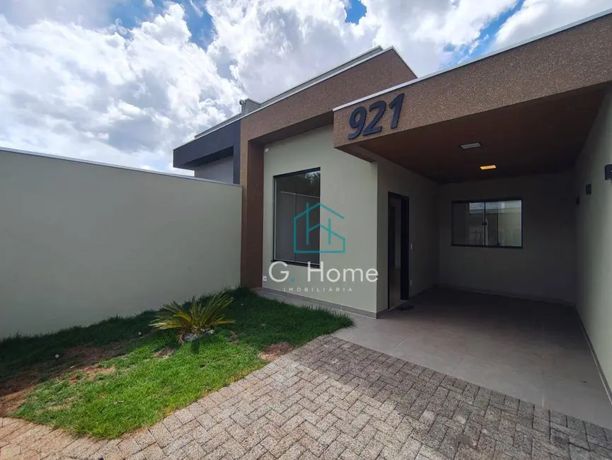 Foto 2 de Casa com 3 quartos à venda, 158m2 em Londrina - PR