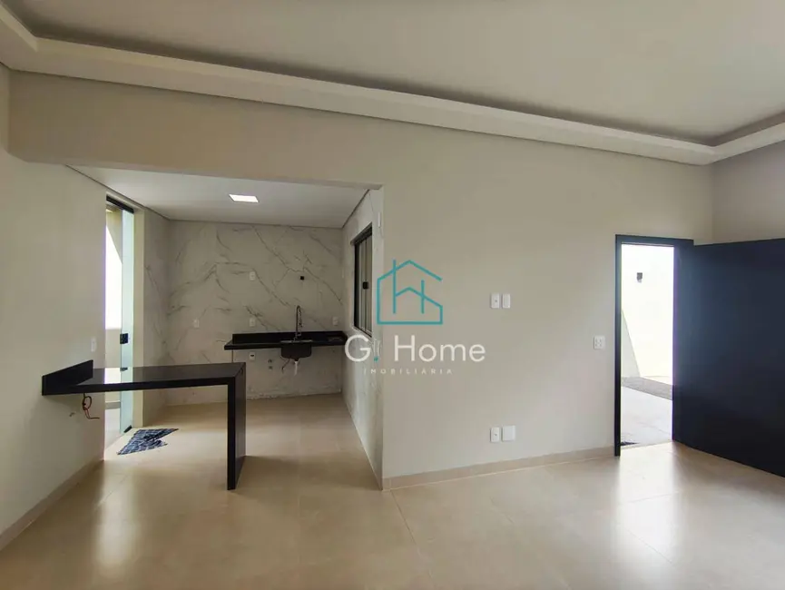 Foto 4 de Casa com 3 quartos à venda, 158m2 em Londrina - PR