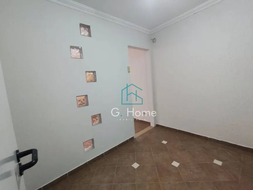 Sala Comercial à venda, 85m2 em Centro, Londrina - PR - imagem 2 Foto 2 de Sala Comercial à venda, 85m2 em Centro, Londrina - PR