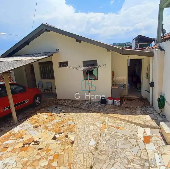 Foto 3 de Casa com 2 quartos à venda, 210m2 em Conjunto Habitacional Violim, Londrina - PR