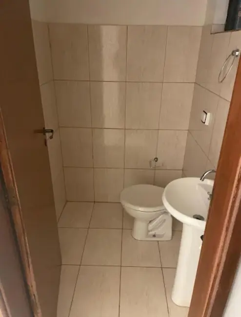 Foto 3 de Sala Comercial para alugar, 35m2 em Centro, Londrina - PR