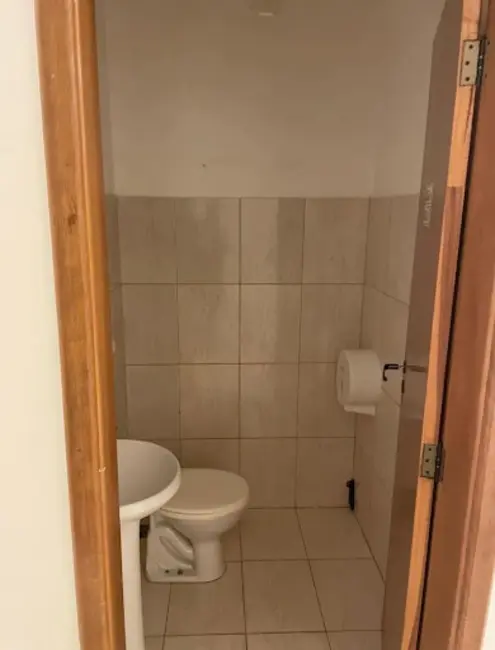 Foto 3 de Sala Comercial para alugar, 35m2 em Centro, Londrina - PR