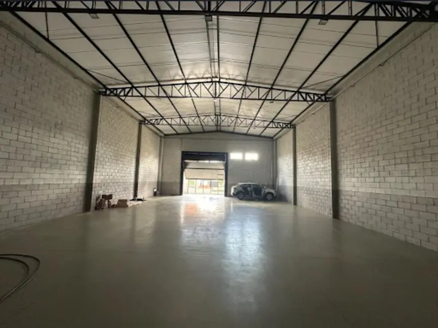 Foto 1 de Armazém / Galpão para alugar, 309m2 em Fraternidade, Londrina - PR