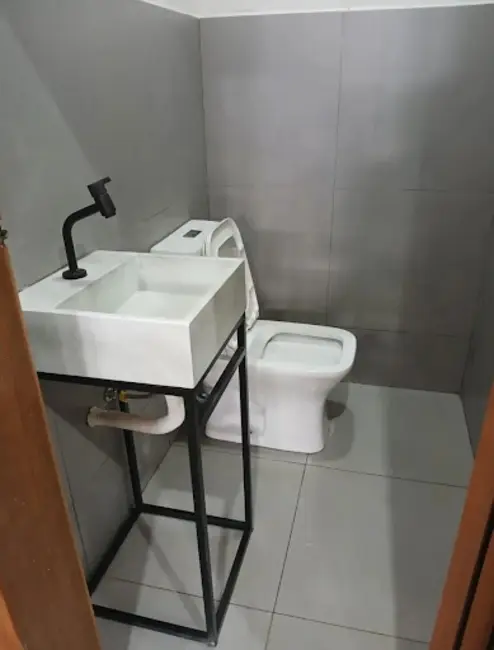 Foto 7 de Armazém / Galpão para alugar, 309m2 em Fraternidade, Londrina - PR