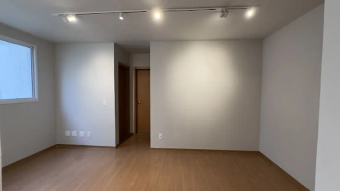 Foto 8 de Apartamento com 2 quartos à venda, 45m2 em Conjunto Habitacional Jesualdo Garcia Pessoa, Londrina - PR