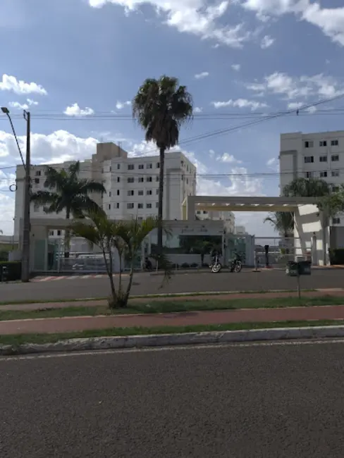 Foto 1 de Apartamento com 2 quartos à venda, 45m2 em Conjunto Habitacional Jesualdo Garcia Pessoa, Londrina - PR