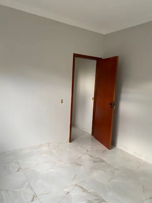 Foto 9 de Casa com 2 quartos à venda, 125m2 em Residencial Vila Romana, Londrina - PR