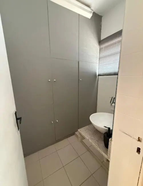 Foto 9 de Sala Comercial para alugar, 60m2 em Centro, Londrina - PR