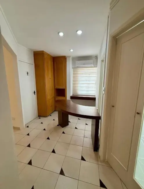 Foto 2 de Sala Comercial para alugar, 60m2 em Centro, Londrina - PR