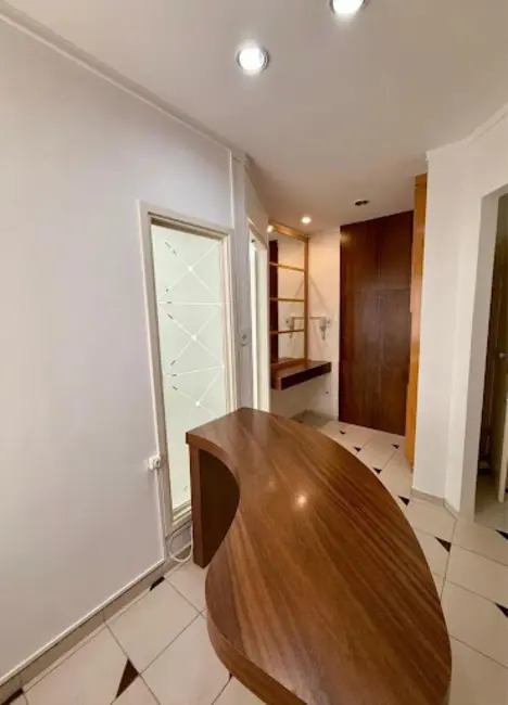 Foto 4 de Sala Comercial para alugar, 60m2 em Centro, Londrina - PR
