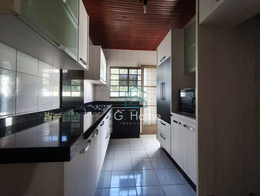 Foto 7 de Casa com 2 quartos à venda, 165m2 em Residencial Veneza, Londrina - PR