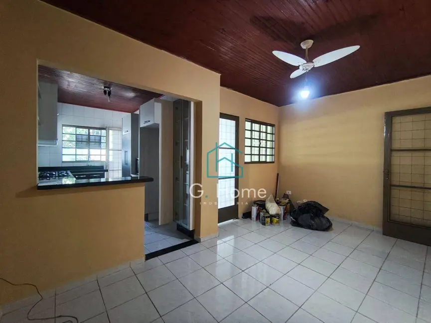 Foto 3 de Casa com 2 quartos à venda, 165m2 em Residencial Veneza, Londrina - PR