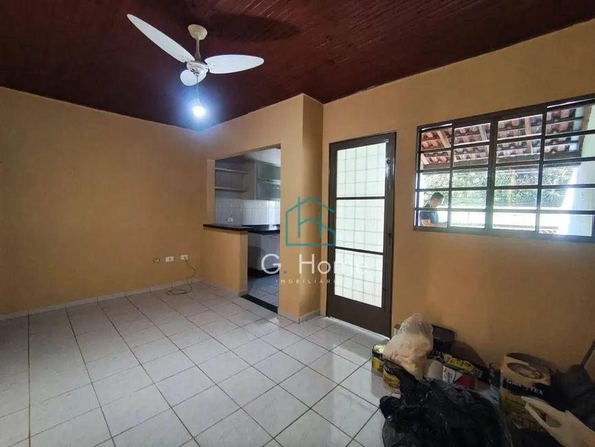 Foto 4 de Casa com 2 quartos à venda, 165m2 em Residencial Veneza, Londrina - PR