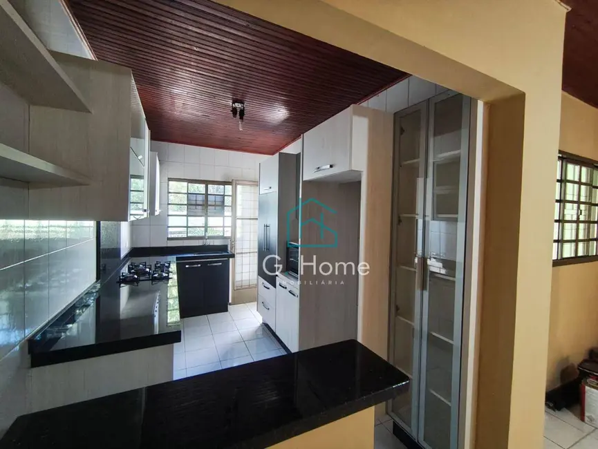 Foto 5 de Casa com 2 quartos à venda, 165m2 em Residencial Veneza, Londrina - PR