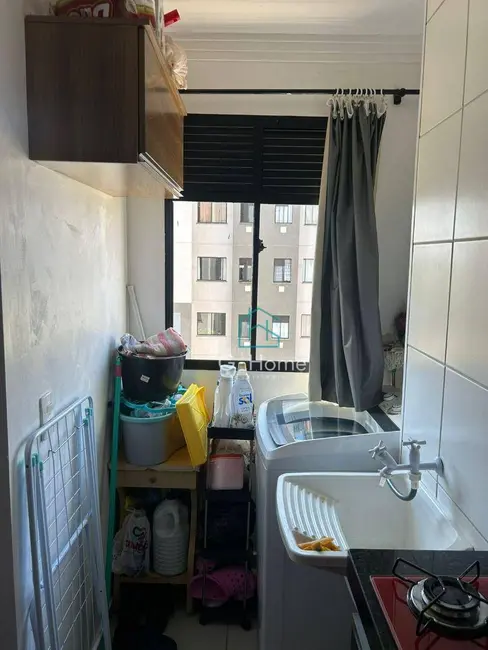 Foto 4 de Apartamento com 2 quartos à venda, 55m2 em Jardim Maria Celina, Londrina - PR