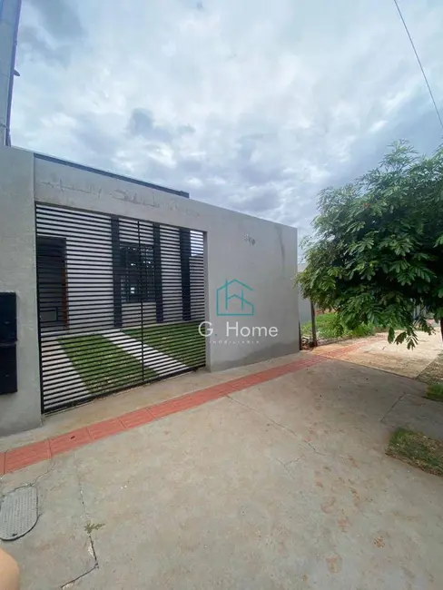 Foto 3 de Sobrado com 3 quartos à venda, 125m2 em Colinas, Londrina - PR