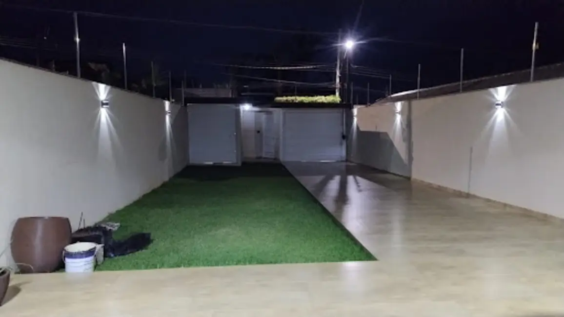 Foto 3 de Casa com 3 quartos à venda, 225m2 em Colúmbia, Londrina - PR