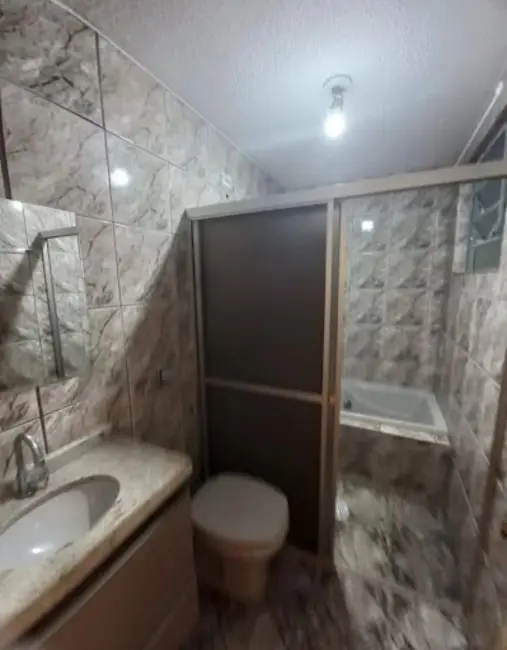 Foto 6 de Casa com 3 quartos para alugar, 170m2 em Messiânico, Londrina - PR
