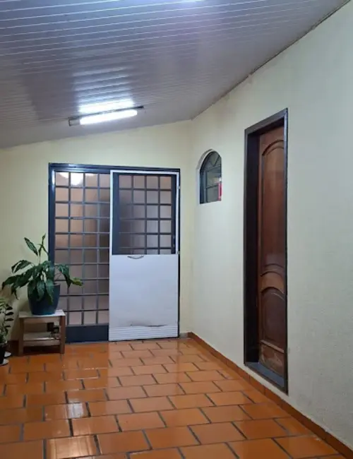 Casa com 2 quartos para alugar, 100m2 em Jardim Santo Amaro, Cambe - PR - imagem 2 Foto 2 de Casa com 2 quartos para alugar, 100m2 em Jardim Santo Amaro, Cambe - PR