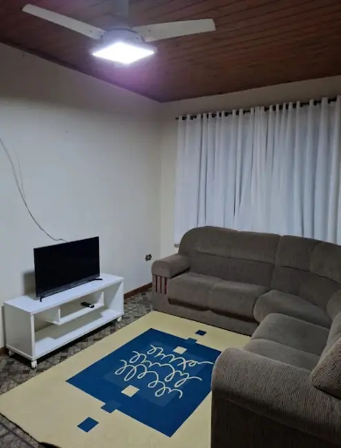 Casa com 2 quartos para alugar, 100m2 em Jardim Santo Amaro, Cambe - PR - imagem 4 Foto 4 de Casa com 2 quartos para alugar, 100m2 em Jardim Santo Amaro, Cambe - PR