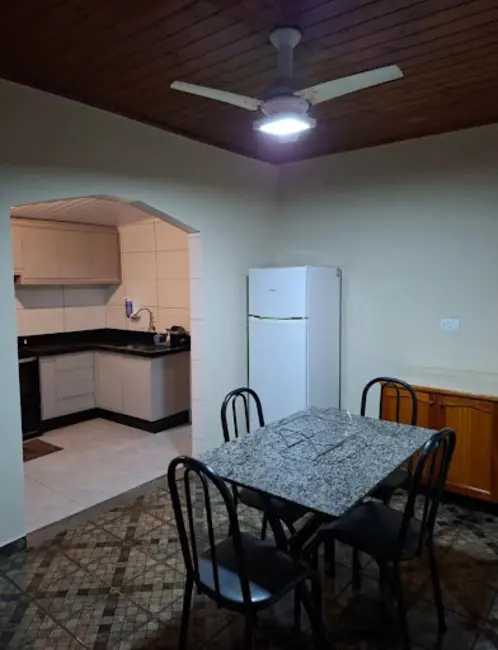 Casa com 2 quartos para alugar, 100m2 em Jardim Santo Amaro, Cambe - PR - imagem 5 Foto 5 de Casa com 2 quartos para alugar, 100m2 em Jardim Santo Amaro, Cambe - PR