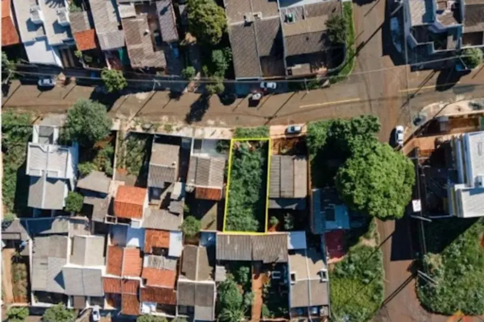 Foto 1 de Terreno / Lote à venda, 250m2 em Colinas, Londrina - PR