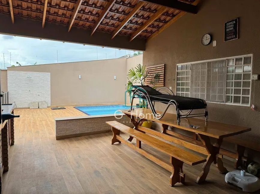 Casa com 3 quartos para alugar, 542m2 em Jardim Shangri-la A, Londrina - PR - imagem 9 Foto 9 de Casa com 3 quartos para alugar, 542m2 em Jardim Shangri-la A, Londrina - PR